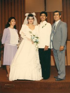 14 Elizabeth, Ruben, Annette, y Ephraim